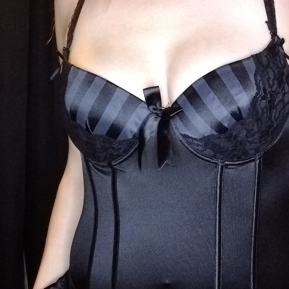 Hot Topic Corset